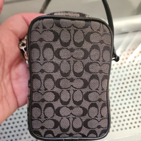 Coach Y2k Digital Camera Black Signature Logo Pouch - Picture 3 of 6